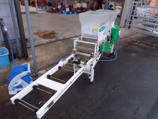 スズテック　中古　播種機