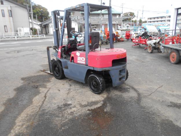 中古　日産　フォークリフト