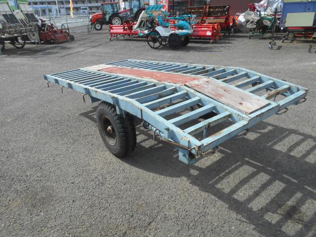 不明 中古 トレーラー