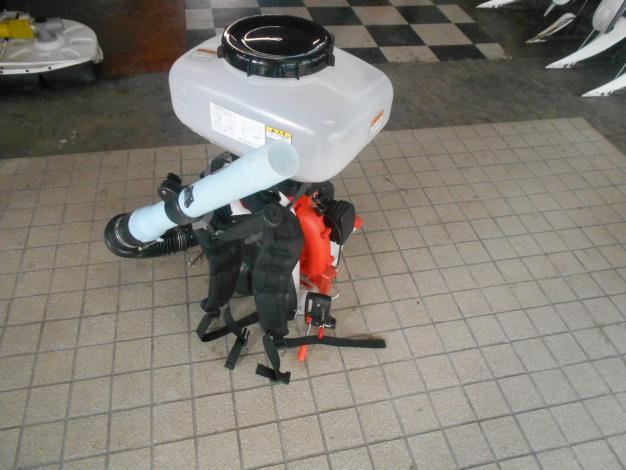 共立　中古　動力散布機　20