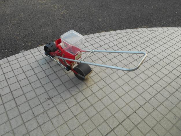 中古 向井工業 手押式 播種機 ゴンベイ – 農キング