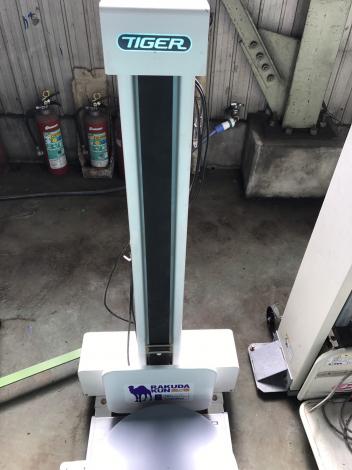 タイガーカワシマ　中古　米袋昇降機