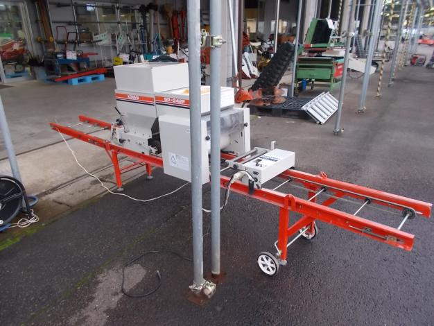 コンマ　中古　播種機