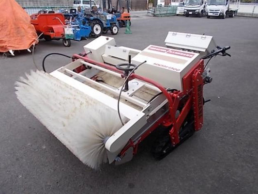 ニシザワ　中古　葉菜類収穫機