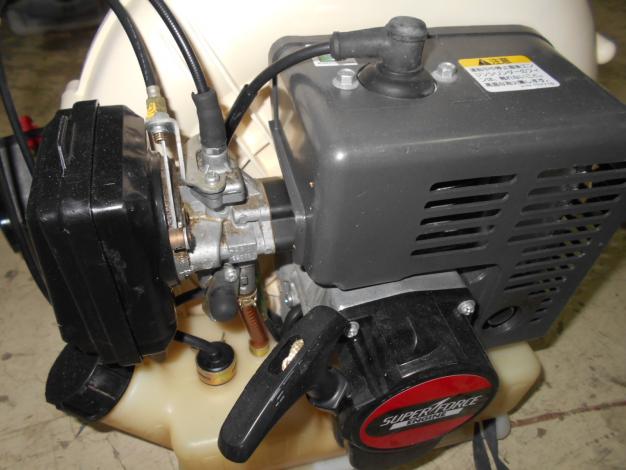 丸山製作所　中古背負動力散布機