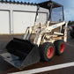 TCM　スキッドステアローダー