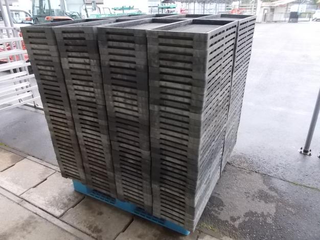 中古　苗箱　280枚セット