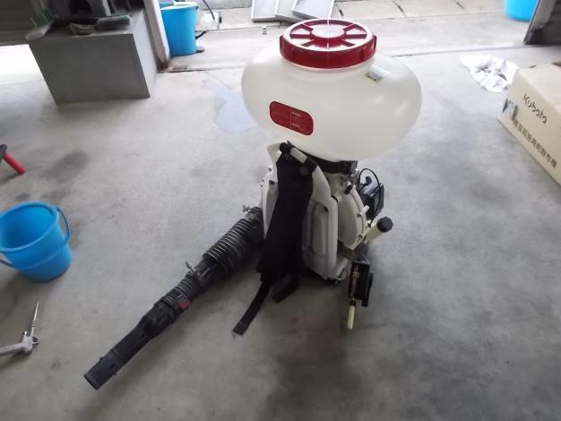 クボタ　中古　動力散布機