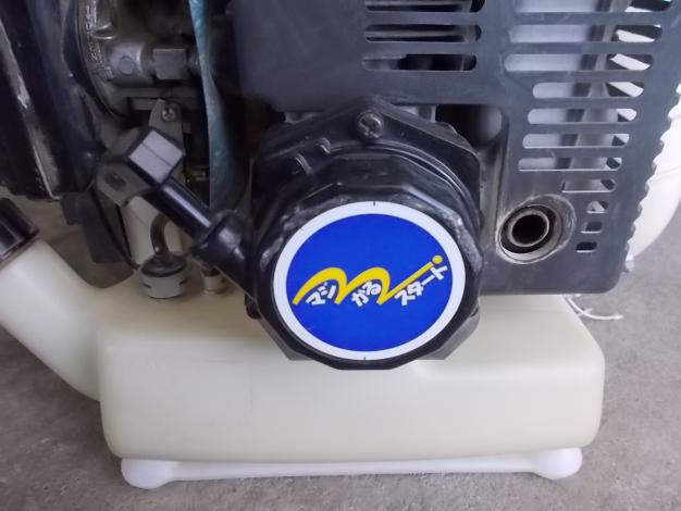 クボタ　中古　動力散布機