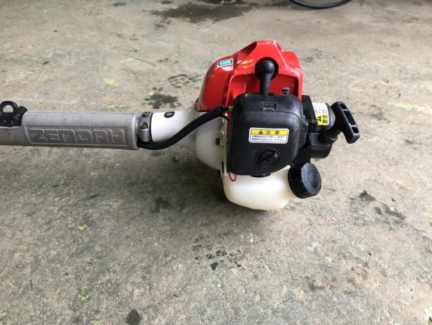 ゼノア　中古　刈払機