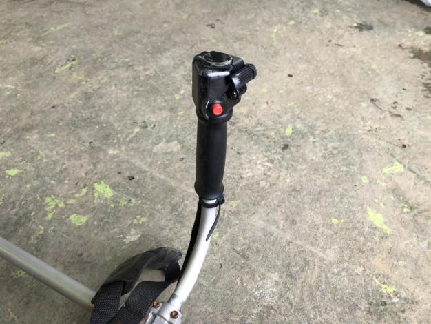 ゼノア　中古　刈払機