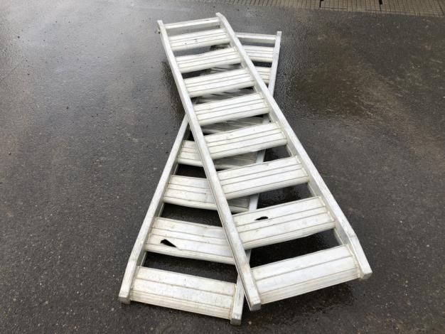 日経　中古　アルミブリッジ