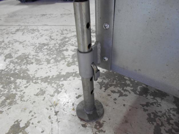 移動式融雪機　融雪王「融メイト」