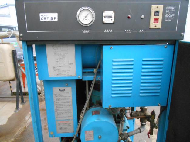 コベルコ　スクリューコンプレッサー