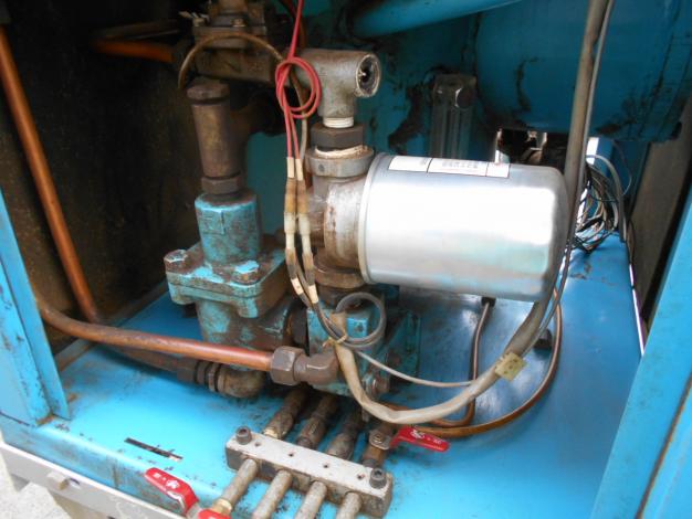 コベルコ　スクリューコンプレッサー