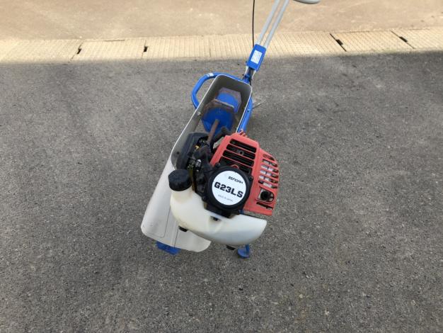 イセキ　中古　溝切機