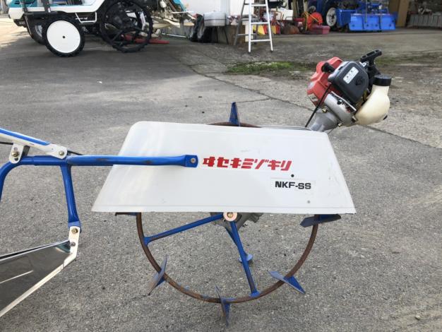 イセキ　中古　溝切機