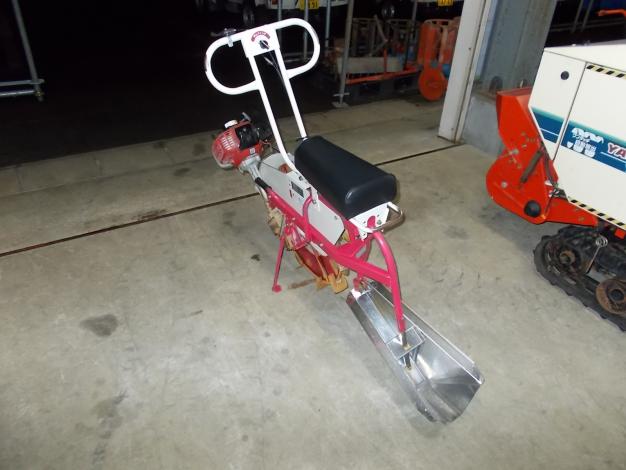 オータケ　中古　乗用溝切機