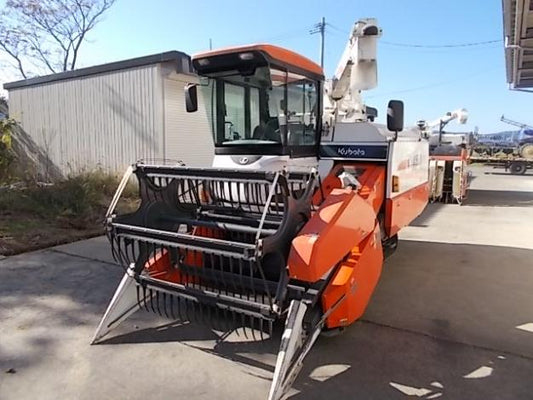 クボタ　中古　汎用コンバイン