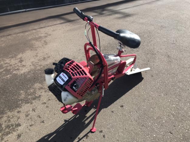 オータケ　中古　乗用溝切機