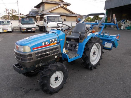 イセキ　トラクター19馬力