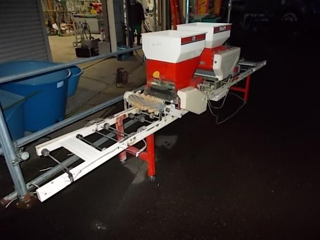スズテック　中古　播種機