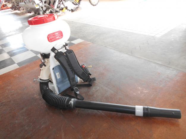 中古 背負い 動力散布機　1キロ剤対応