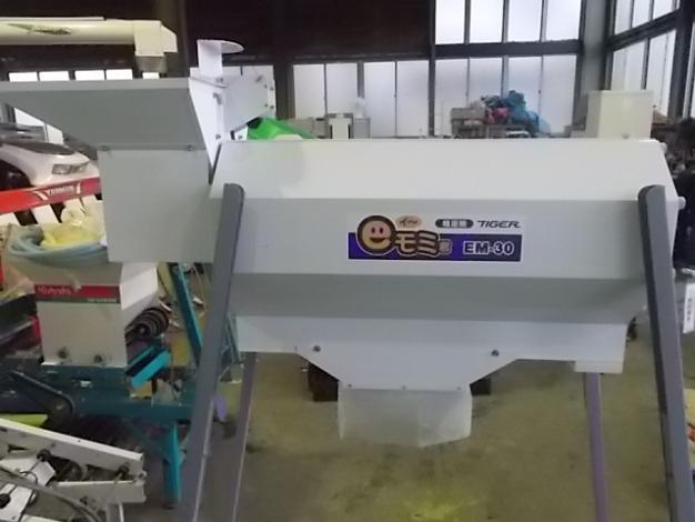 タイガー　中古　粗選機　eモミ君