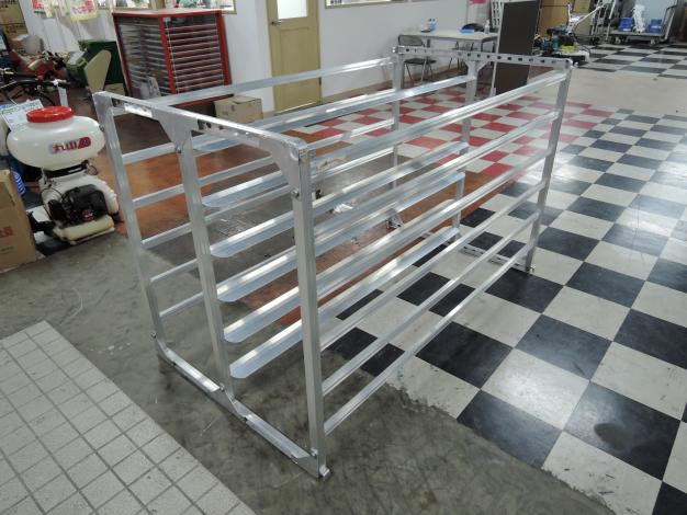 アルミス 中古 アルミ苗コンテナ 苗箱運搬枠 60枚