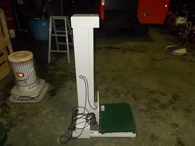 タイガー　中古　米袋昇降機