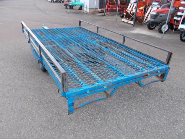中古　トレーラー