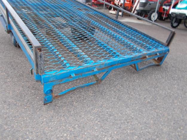 中古　トレーラー
