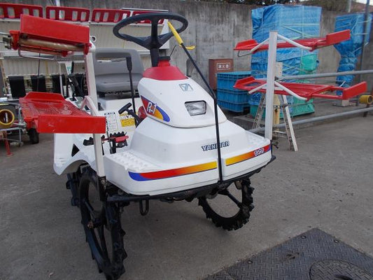 ヤンマー　中古　乗用4条田植機