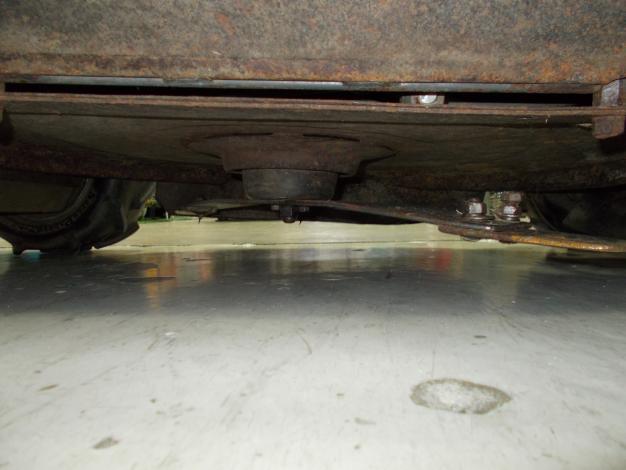 オーレック　中古　乗用草刈機　ラビットモア