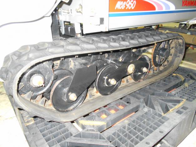 ヤンマー　中古圃場内運搬機