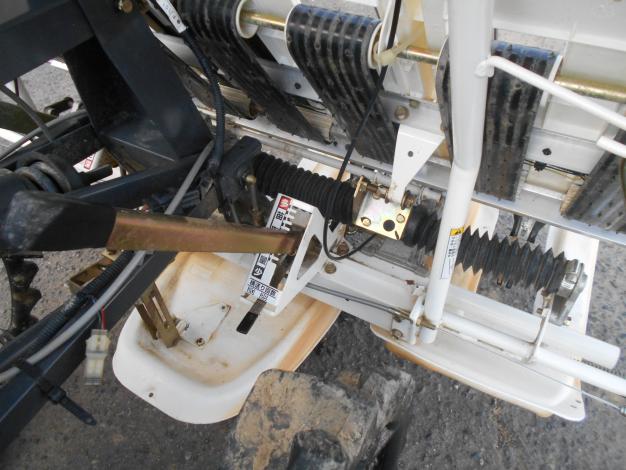 中古　クボタ　田植機　4条植　ロータリー式