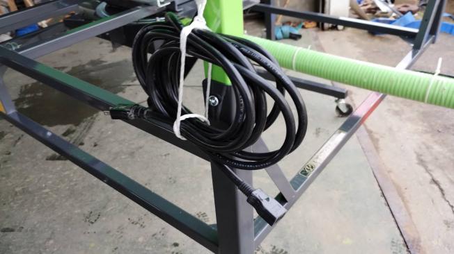 タイショー　中古　レザーコンテナ