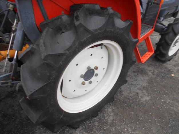 クボタ 中古 トラクター 23馬力