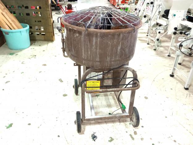 中古　マゼラ-