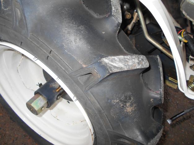 中古　イセキ耕耘機