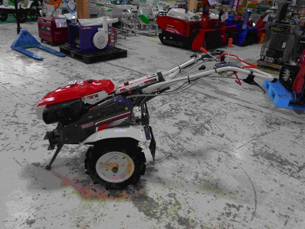 三菱　テーラー