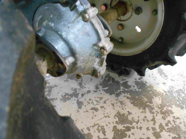 三菱　テーラー