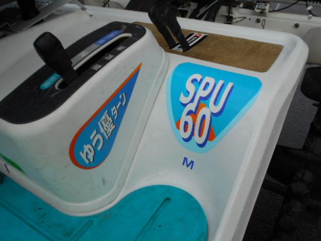 クボタ6条田植機