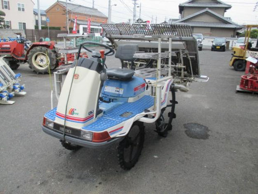 イセキ田植機