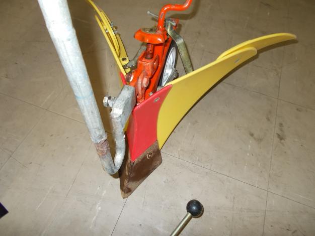イセキ　中古管理機