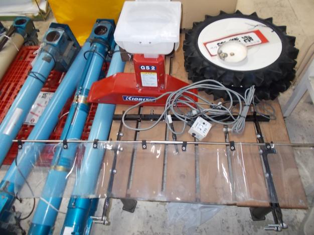 共立　中古　田植機用除草剤散布機