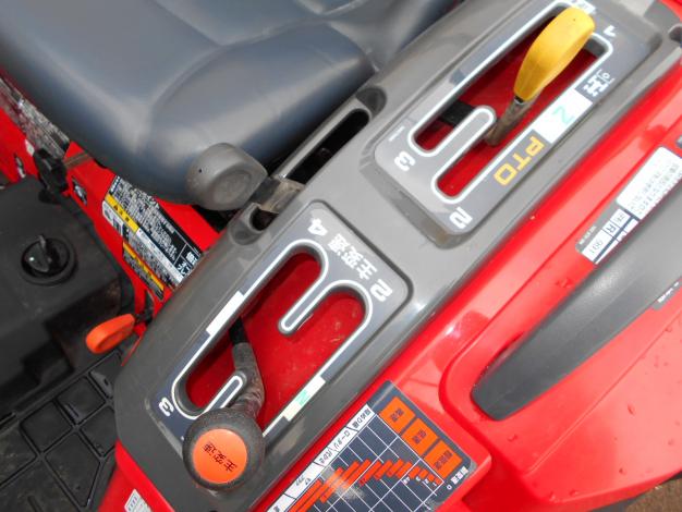 中古　三菱トラクター