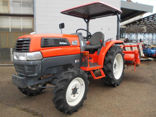 中古　クボタトラクター