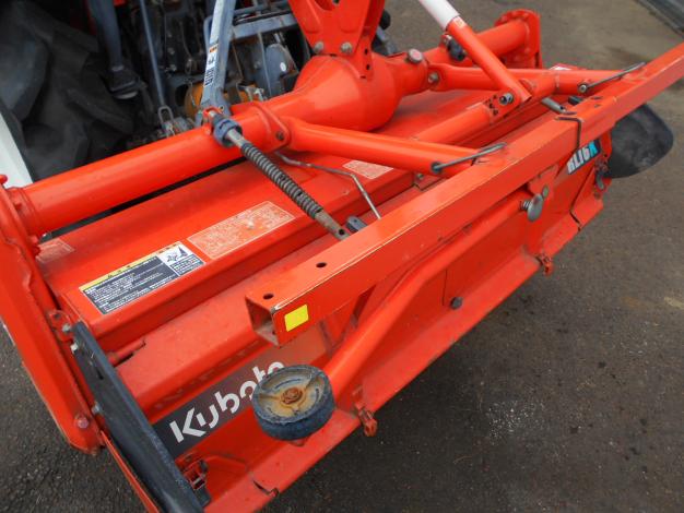 中古　クボタトラクター