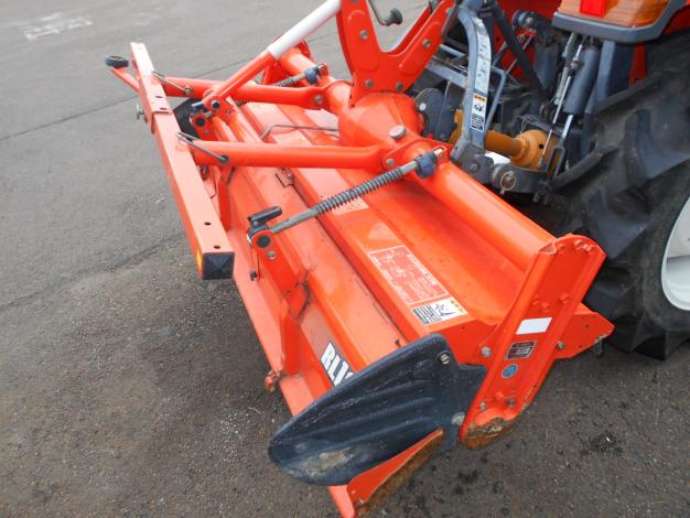 中古　クボタトラクター